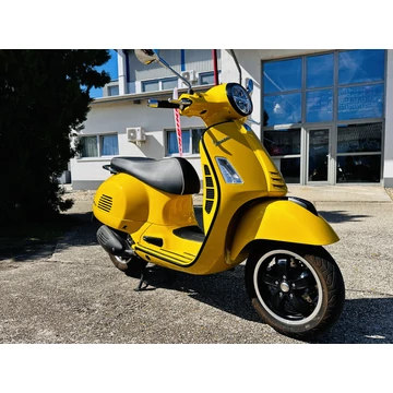 VESPA GTS 300 SUPER  Sárga